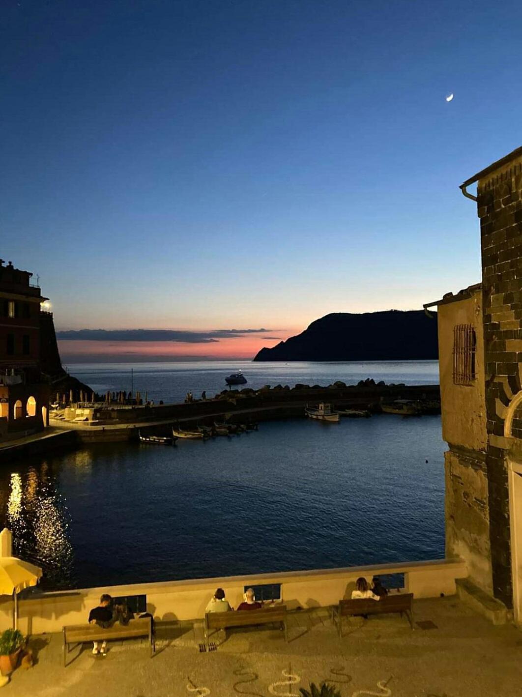La Casa Di Geo Stazione Centrale La Spezia 5 Terre Eksteriør billede